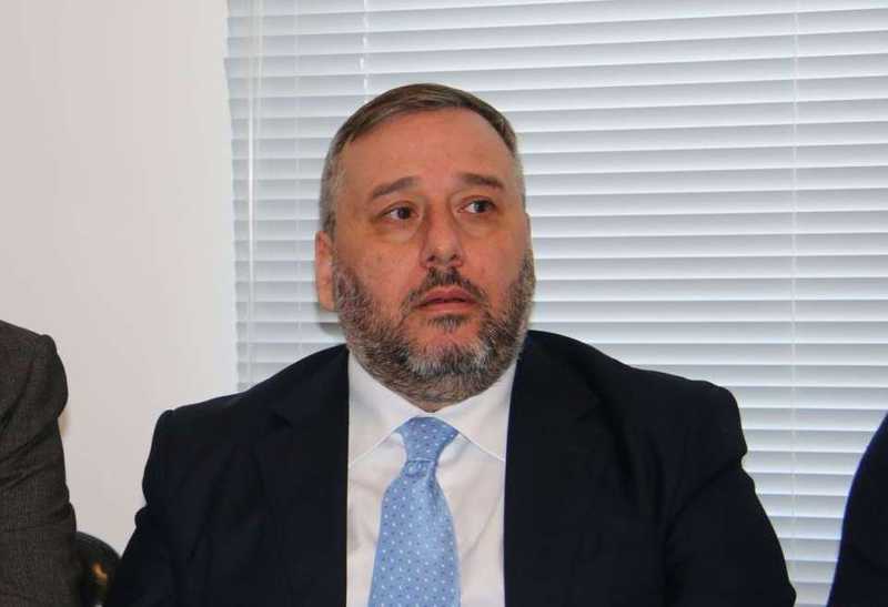 Barone (Lega): “Fico non vuole foto con Mastella, De Luca e Cesaro”