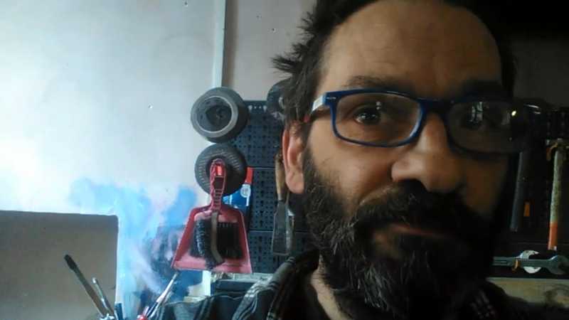 Addio a Stefano Bruccoleri, anima di Borgo Campidoglio: dalla strada alla poesia, così era nata la sua Ciclo Officina Letteraria