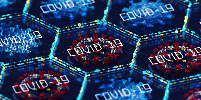 Covid, record di contagi in Lombardia, Pregliasco: “Più veloci con la gestione dei richiami per evitare colpevoli ritardi”