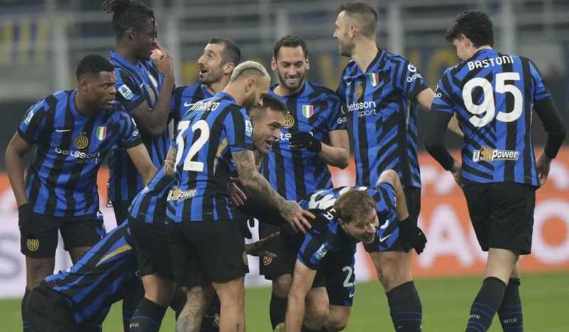 Inter, l’ex Asllani: “Calhanoglu ragazzo stupendo, mi ha sostenuto anche fuori dal campo”