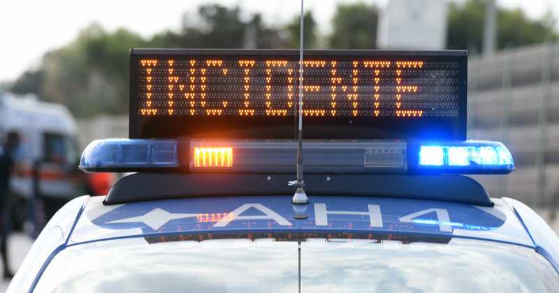 “La sfida social e poi lo scontro tra le due moto”: morti due giovani di 16 e 17 anni in un parcheggio di Pisa