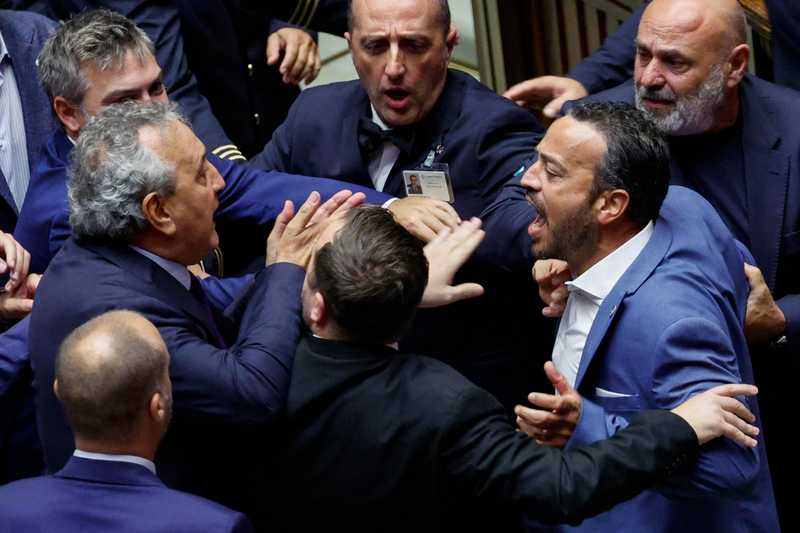 L’analisi di Bruno Vespa. Sinistra a corto di memoria. Quando diceva sì alla riforma