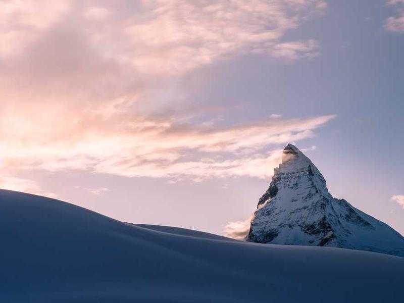 Le posizioni migliori per fare la cacca: come facilitare l’evacuazione
