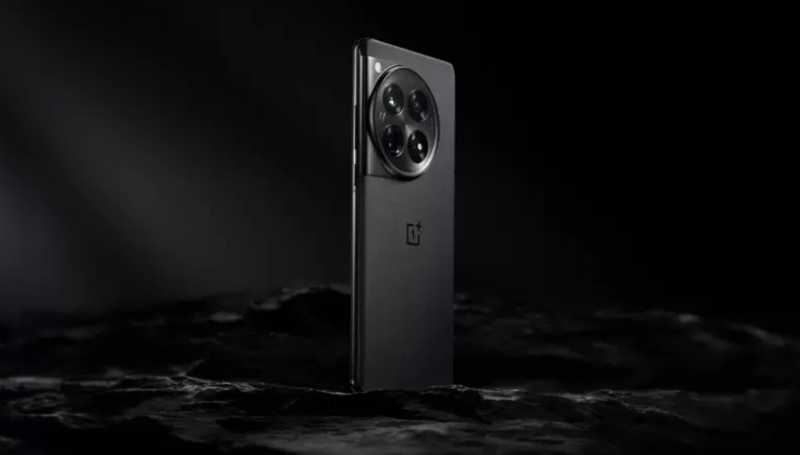 OnePlus 12 al minimo su Amazon: prezzo super e tanta potenza