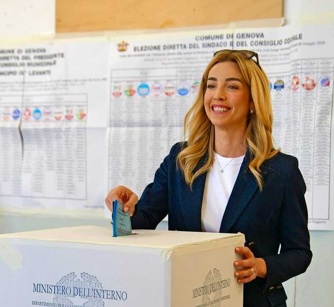 Renzi punta su Silvia Salis: il piano dell’ex premier per rientrare nell’orbita Pd