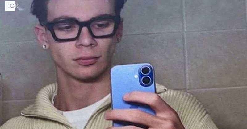 Scontro con un'auto, rider 18enne travolto e ucciso ad Andria