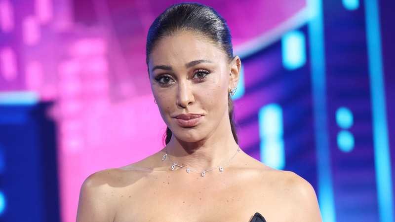 Belén Rodriguez compie 41 anni: la festa con la famiglia e un’assenza che fa rumore
