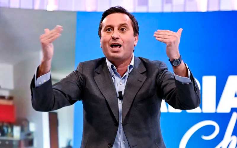 Centinaia di messaggi d'odio, David Parenzo costretto ad annullare tutto: cosa è successo per il suo libro su Israele