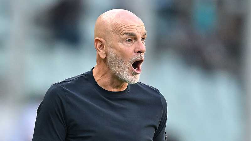 In campo Fiorentina-Como DIRETTA e FOTO