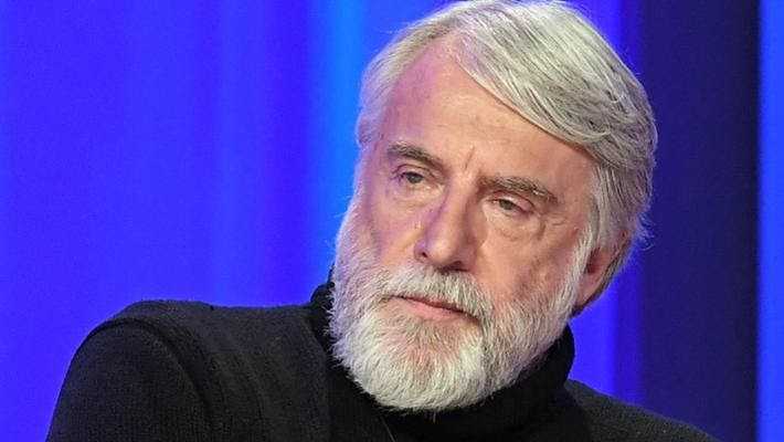 Paolo Crepet «Oggi la libertà è messa sotto scacco dalle tecnologie digitali»