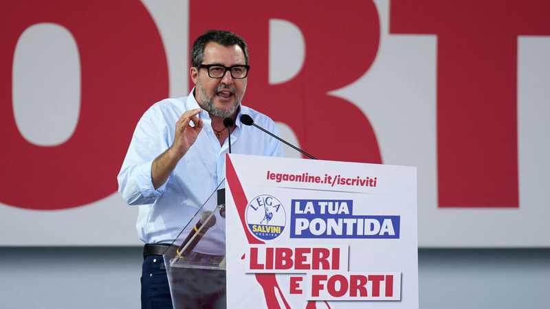 Salvini: 'Mai gli italiani in Ucraina. Blindare i confini'. Vannacci: 'La X Mas si insegni a scuola'