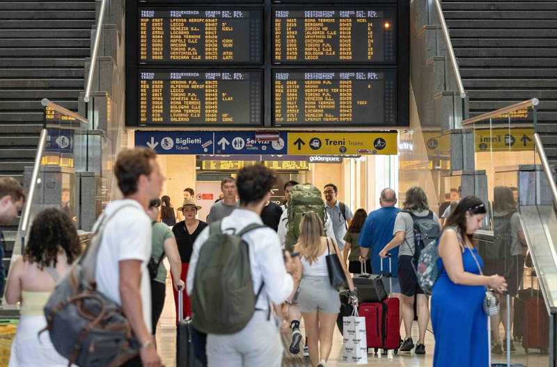 Sciopero generale, oggi l'Italia si ferma per Gaza: da treni a bus e scuola, i servizi a rischio