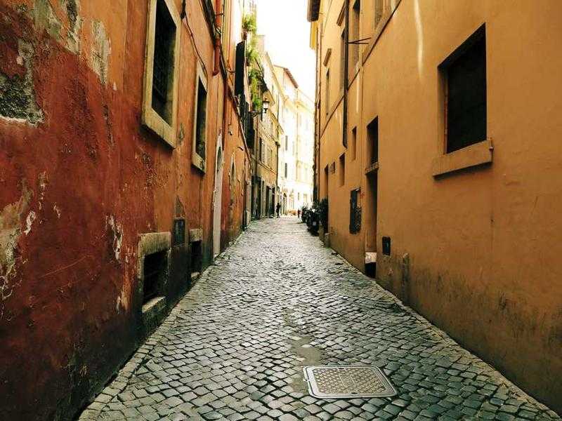 Ballon d'Or 2025: I Favoriti e le Sorprese della Stagione Calcistica