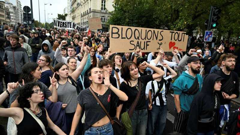 Bloquons tout, capitolo II: un milione nelle piazze francesi