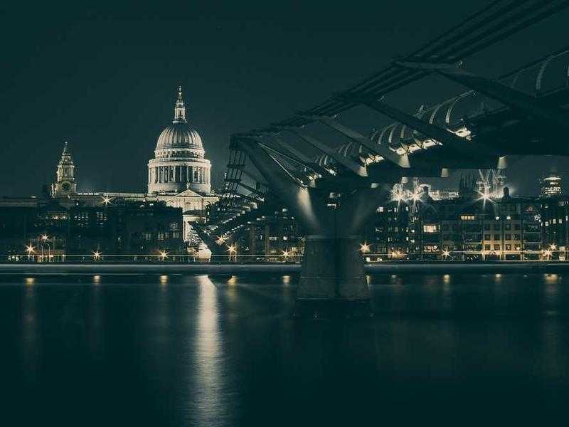 Cardinale Camillo Ruini: Una Vita al Servizio della Chiesa Cattolica