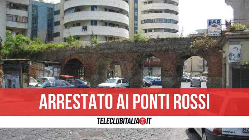 Napoli, in scooter senza patente mentre trasporta droga: arrestato dopo un controllo
