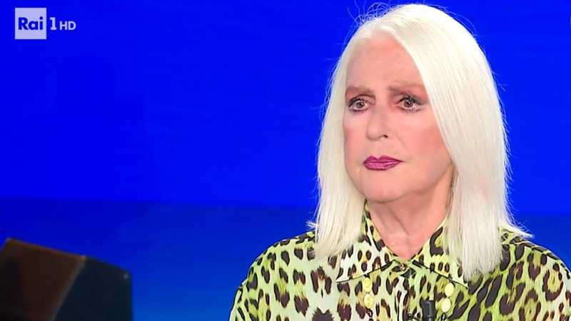 Tale e Quale Show, Loretta Goggi senza filtri a Domenica In: "Carlo Conti non l'ho più sentito"