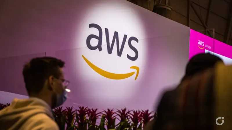 Internet in tilt: un down di Amazon Web Services blocca mezza rete