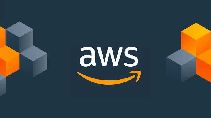 Interruzioni ai server Amazon Aws causano disservizi su Canva, Clash Royale, Roblox e Fortnite