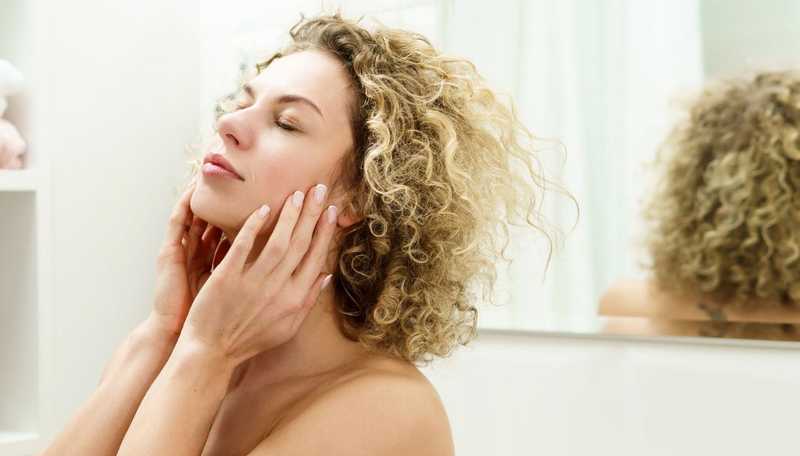 Più volume ai capelli istantaneamente con una polvere rivoluzionaria