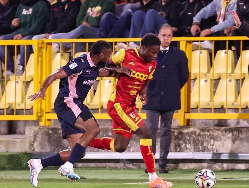 Il Catanzaro rialza la testa: Palermo cade al Ceravolo, primo ko per Inzaghi