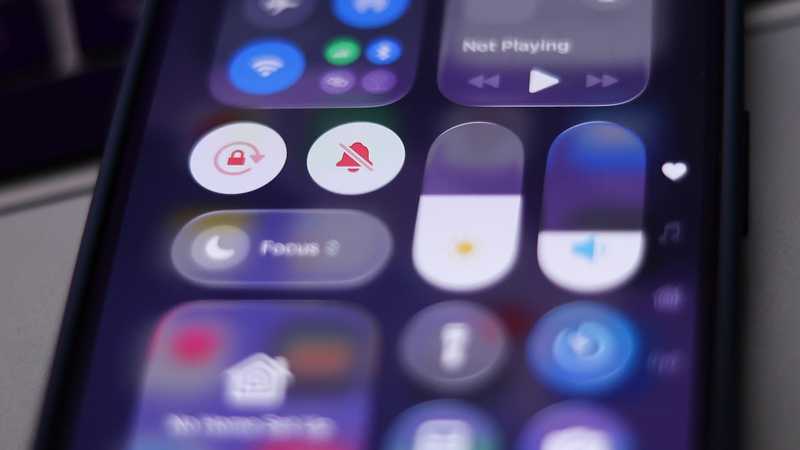 iOS 26: Vale la Pena Aggiornare? Vantaggi e Svantaggi del Nuovo Sistema