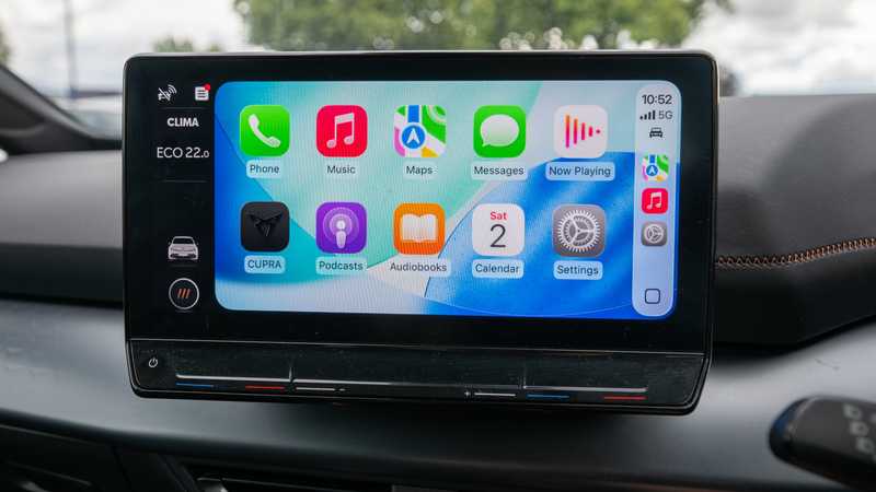 Aggiornare auto vecchie con Apple CarPlay: guida pratica