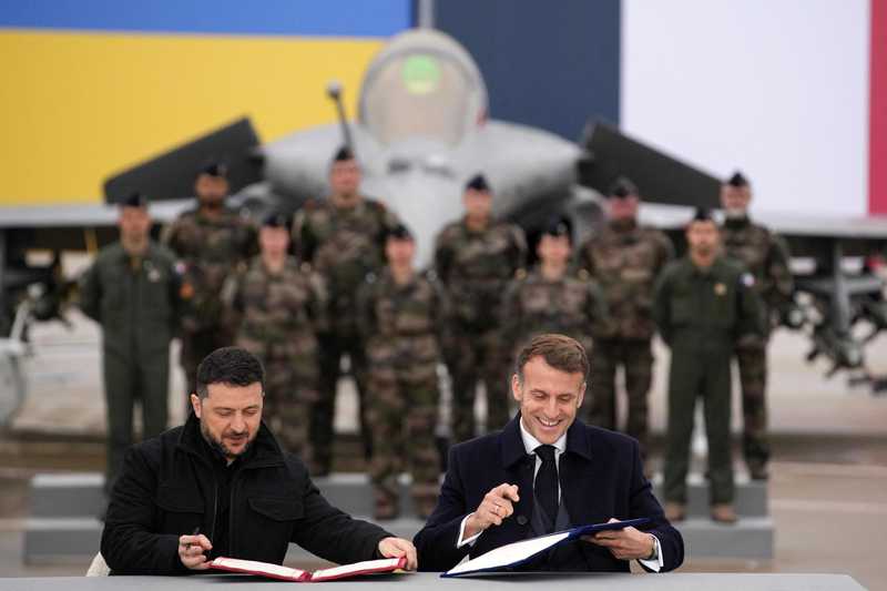 Zelensky e Macron firmano intesa su Rafale e difesa