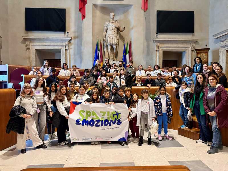 Educazione affettiva, arrivano le prime aule dedicate