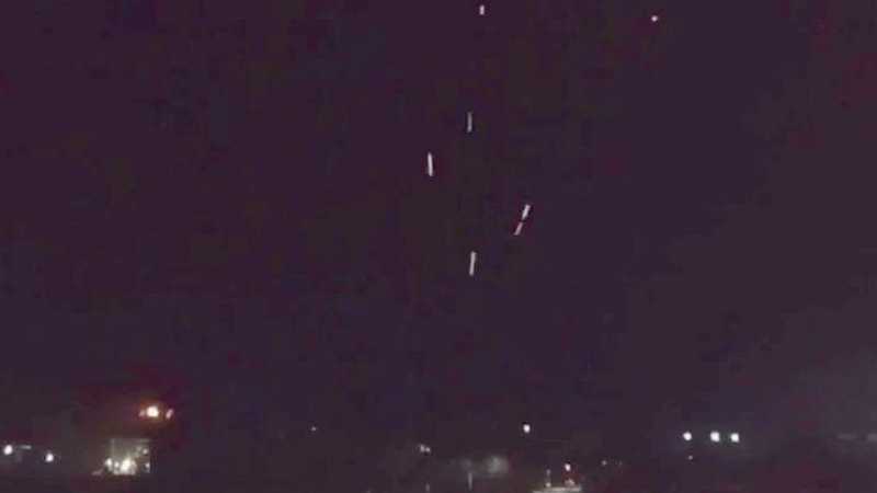 Attacco di droni ucraini illumina la notte nel Kursk