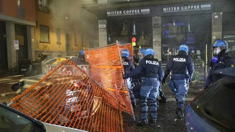 Guerriglia a Bologna: Scontri dopo Virtus-Maccabi