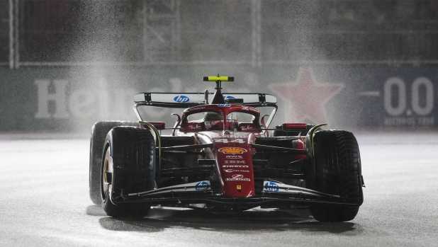 Las Vegas: Hamilton all'Inferno, Ultimo con un Giro in Più