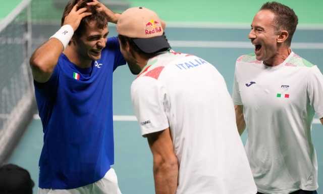 Tennis: Cobolli fa slittare il Tg1, Italia in delirio