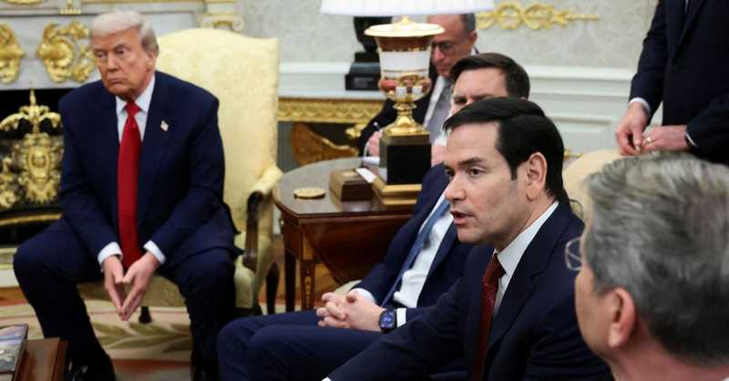 Attacco notturno con droni russi: quattordici feriti