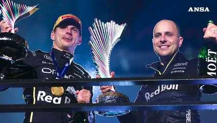 Formula 1: McLaren squalificata, Mondiale riaperto da Verstappen