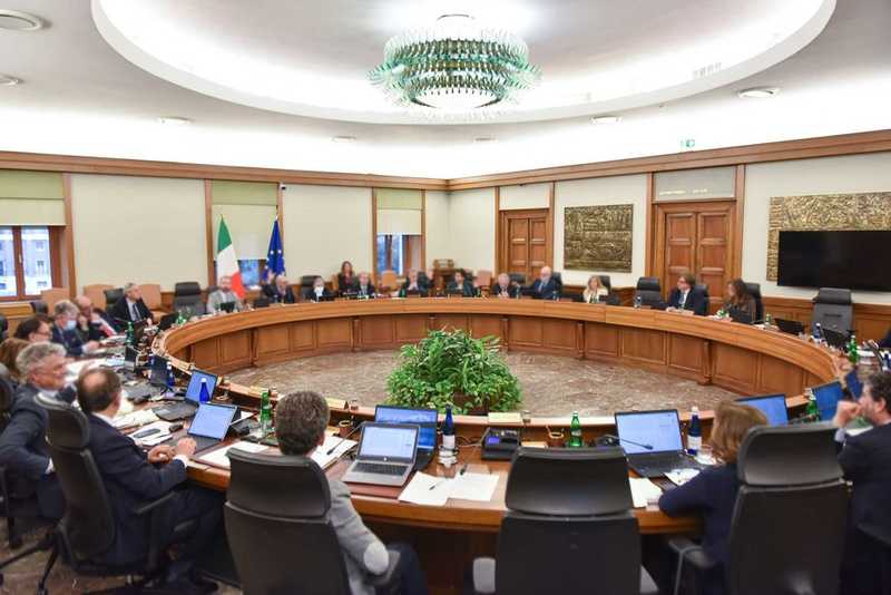 Giudici: un potere senza controllo sul nostro vivere?