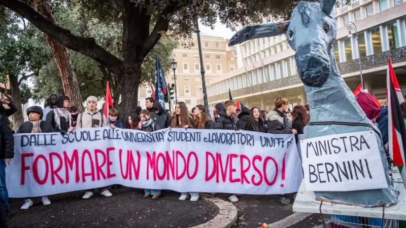 Università e Ricerca: Autonomia, Finanziamenti e Dignità