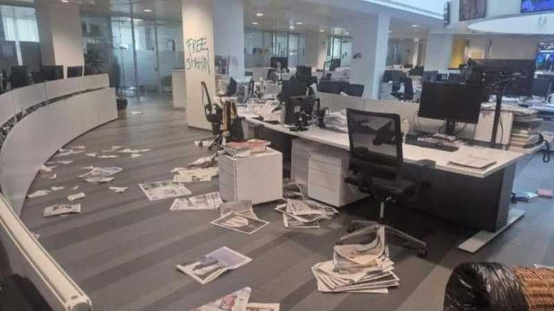 Assalto pro-Palestina a La Stampa: Condanna unanime