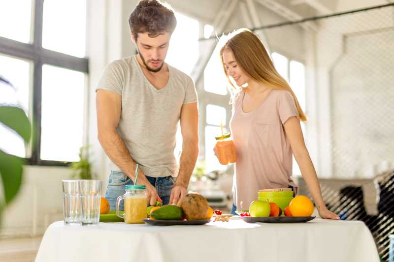 Dieta e ambiente: l'impatto di mediterranea, vegetariana, vegana