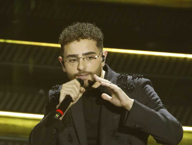 Rocco Hunt Illumina la Pista di Ballando con le Stelle