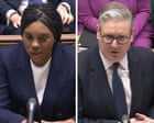 Starmer sfida Badenoch al PMQ mentre Farage nega patto con i Tories