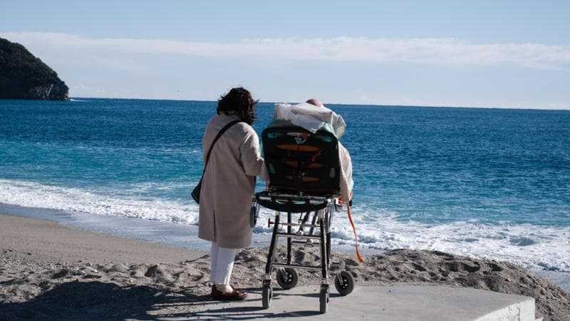 Un Ultimo Sguardo al Mare: Il Sogno di una Vita
