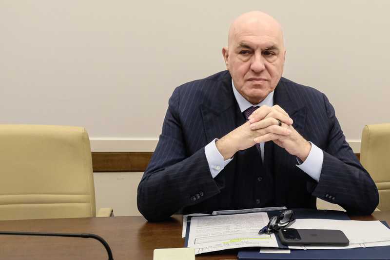 Crosetto: "Riserva Selezionata" per la Difesa Italiana