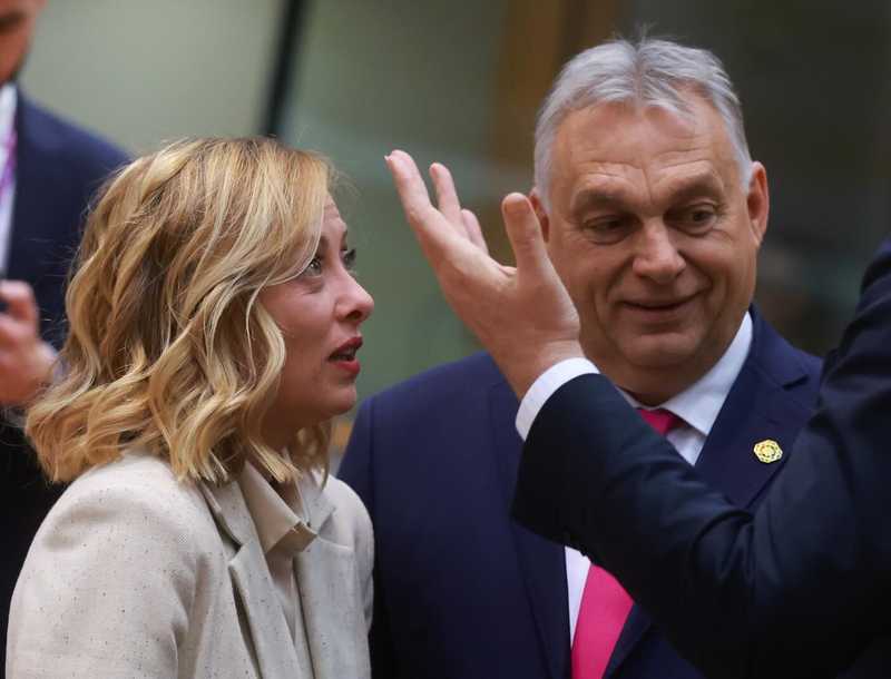 Meloni e altri leader UE: Ibride e biocarburanti oltre il 2035