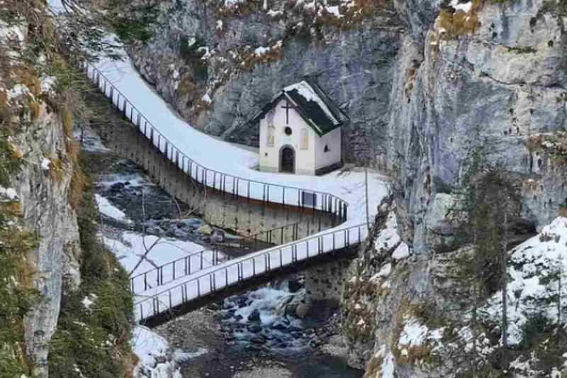 Borghi di pietra: un inverno di magia e silenzio