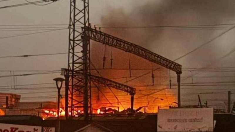 Guerra Ucraina: Attacchi Intensificati, Kiev Sotto Tiro