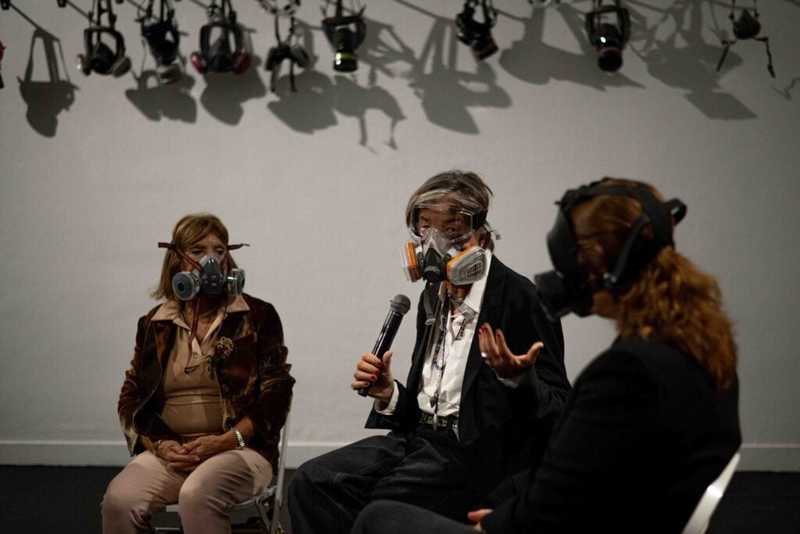 A Genova l’arte si anima: una performance con 5 collezionisti in scena