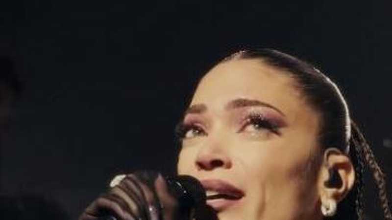 Elodie annuncia la pausa dal tour: «Torno nel 2027» tra emozione e riflessione