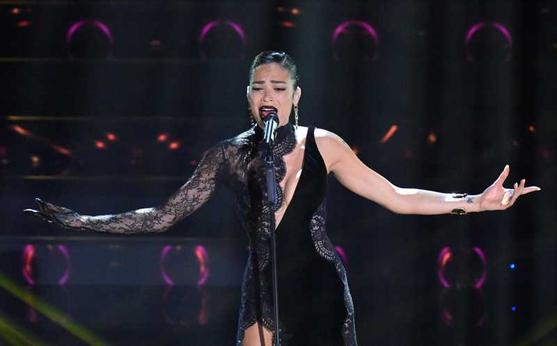 Elodie e l'ansia dell'assenza: la musica italiana rischia la superficialità?