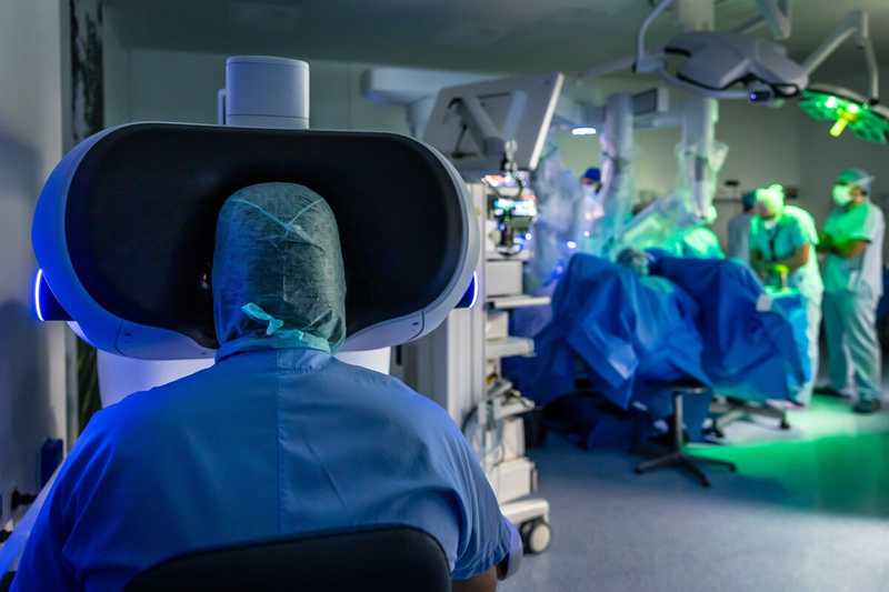 Rivoluzione Robotica in Italia: Arriva il Tatto nel Da Vinci